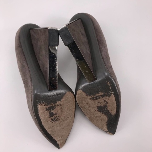 Halston Grey Suede Rectangular Wedge Pumps Sz 6 - Picture 9 of 12